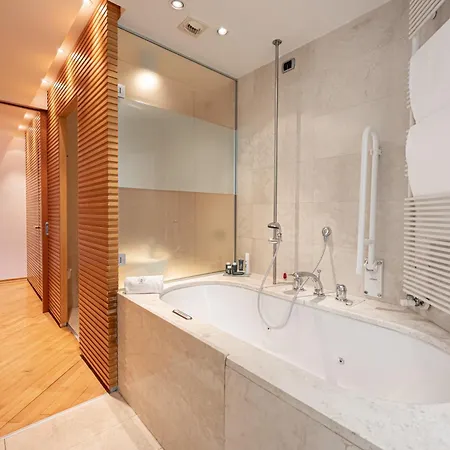Hotel Grand Terme Di Comano