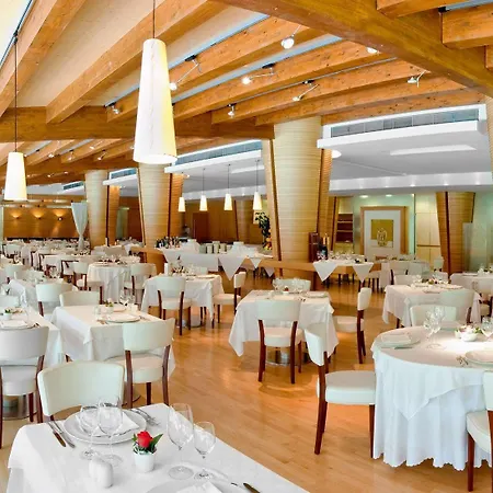 Hotel Grand Terme Di Comano 4*